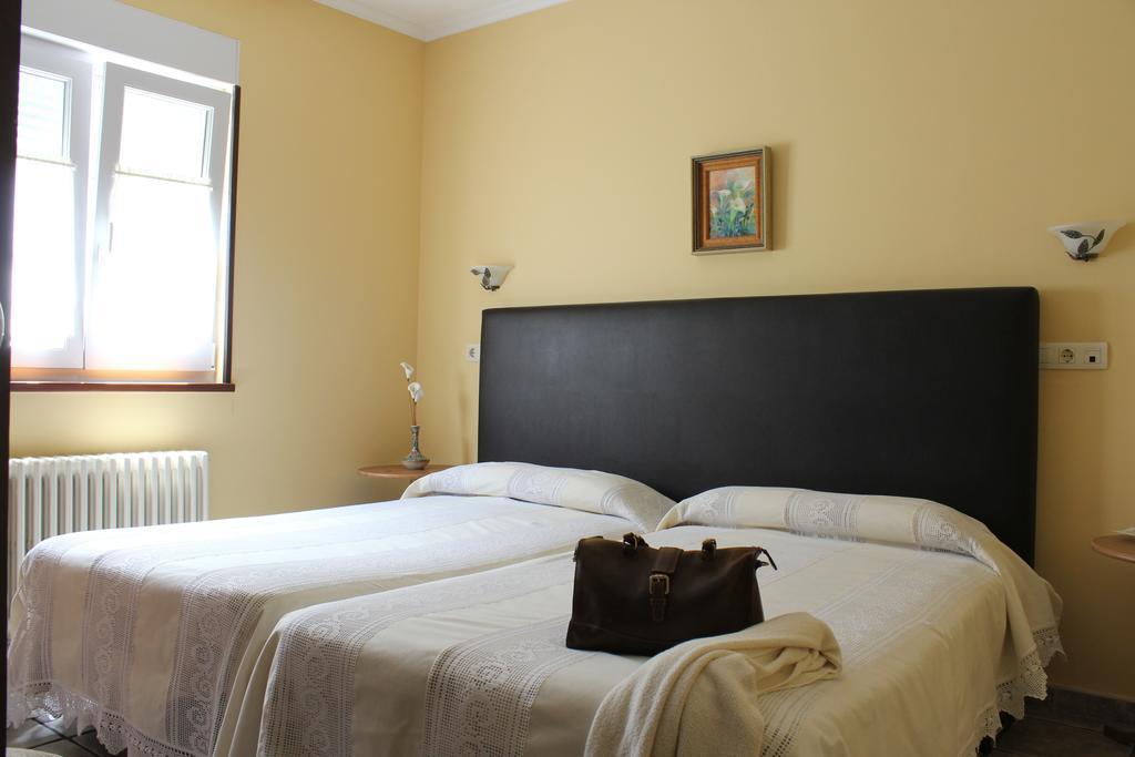 Apartamentos Casa Germana Tapia De Casariego Δωμάτιο φωτογραφία
